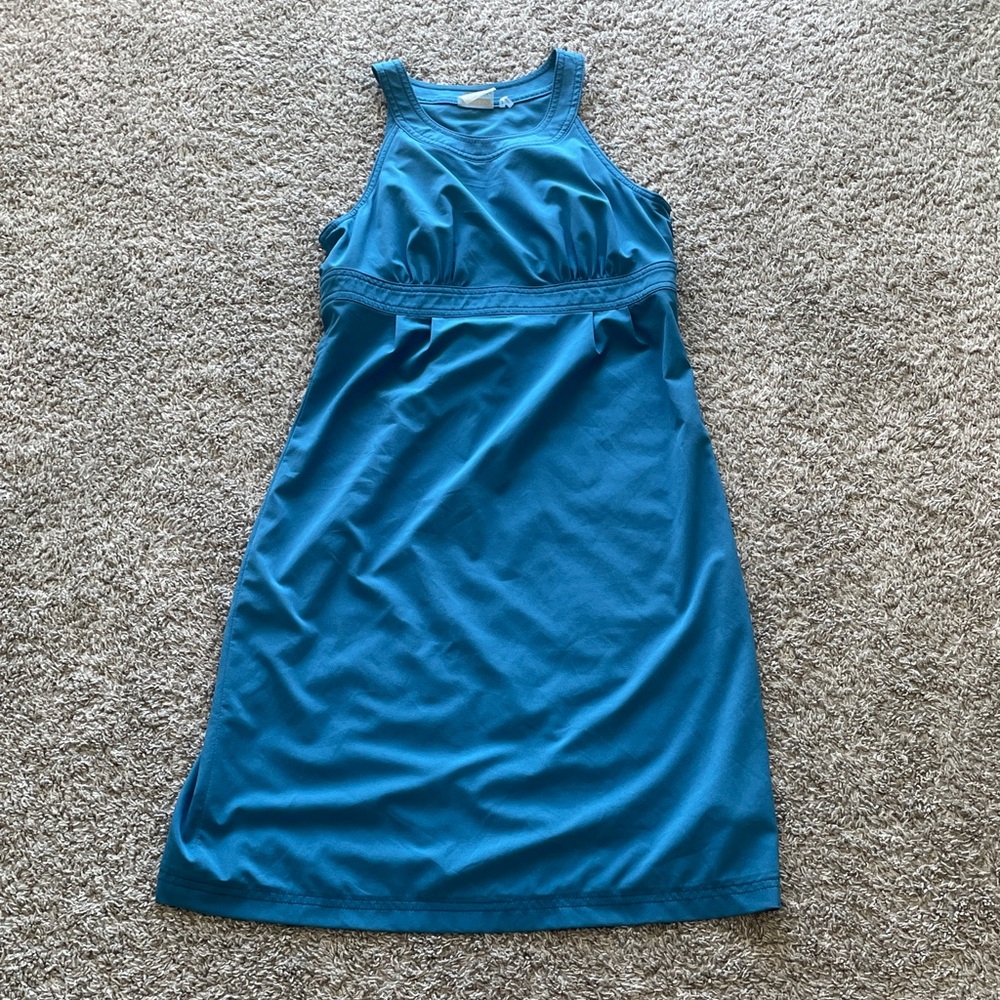 ***SOLD*** Athleta size 4 blue dress